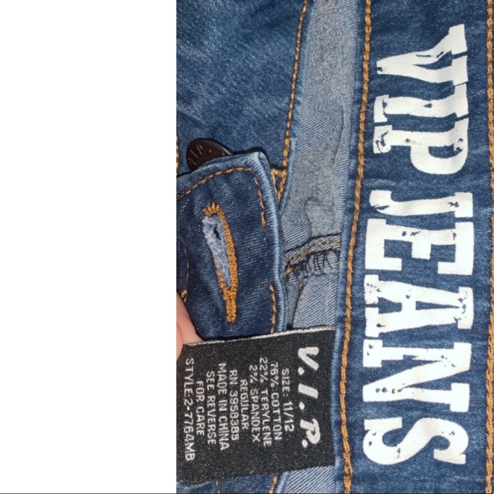 VIP JEANS - Picture 2 of 2
